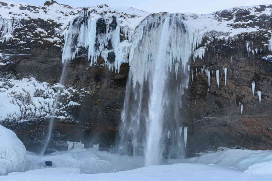 Islandia 087 - catarata de Seljalandsfoss.jpg